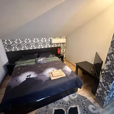 Pensiunea Artemis בית הארחה קריובה